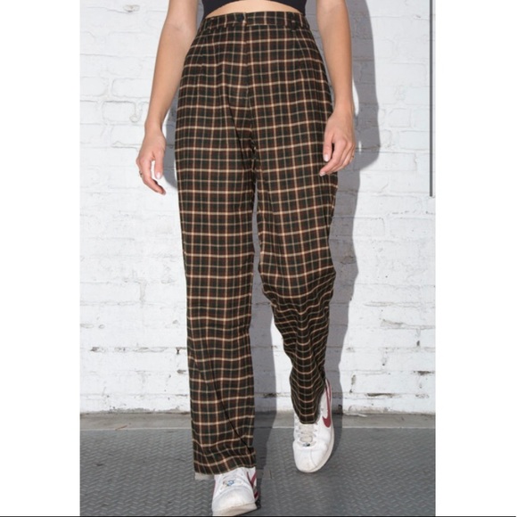 Brandy Melville Pants - Brandy Melville | Amelia Plaid Pant